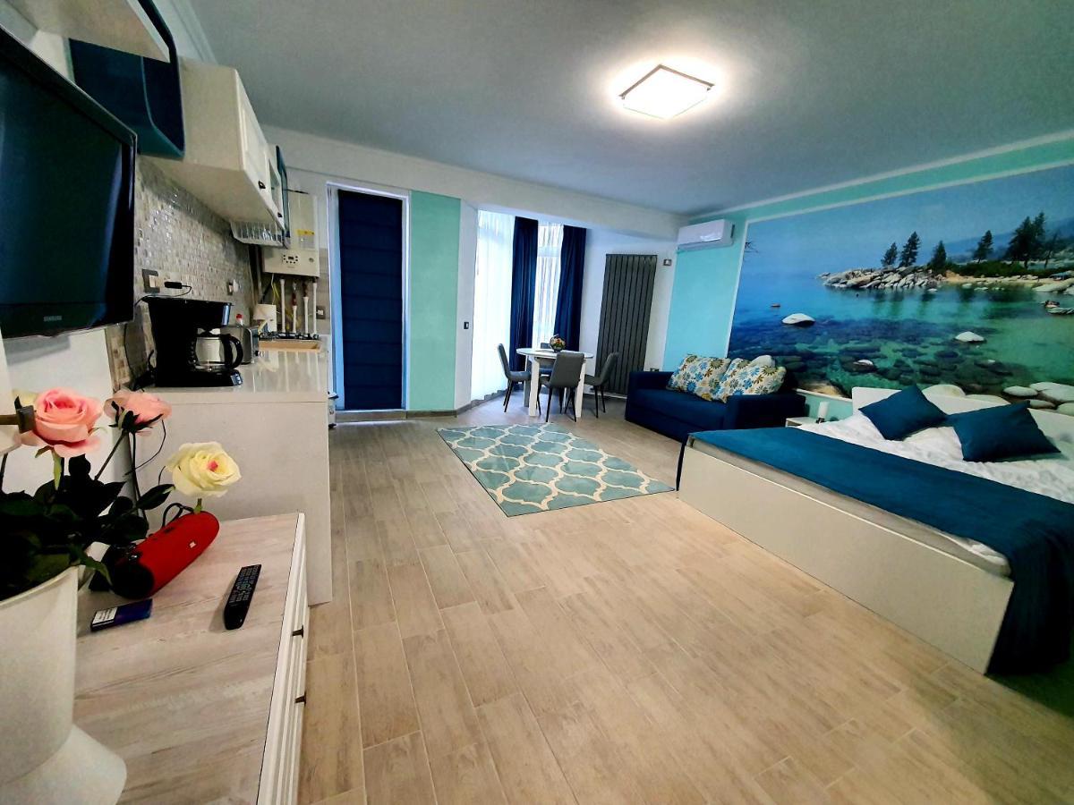Alezzi Majestic Apartments 97 Năvodari Buitenkant foto