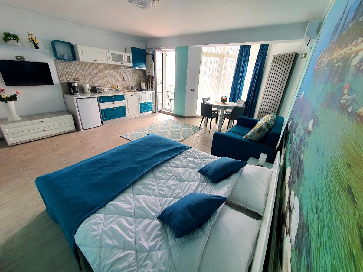 Alezzi Majestic Apartments 97 Năvodari Buitenkant foto